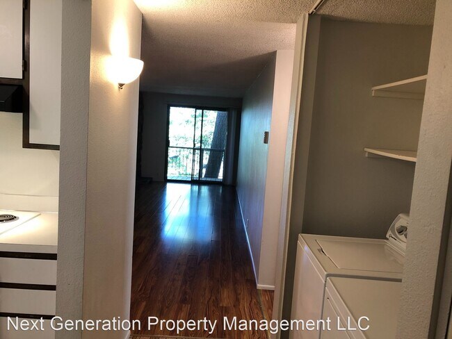 Foto del edificio - 2 br, 1.5 bath House - 2665 Woodstone Pl.