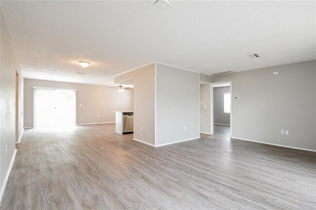 Foto del edificio - 13239 Asbury St