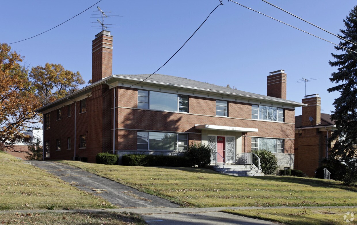 Foto del edificio - 4756 Happiness Way
