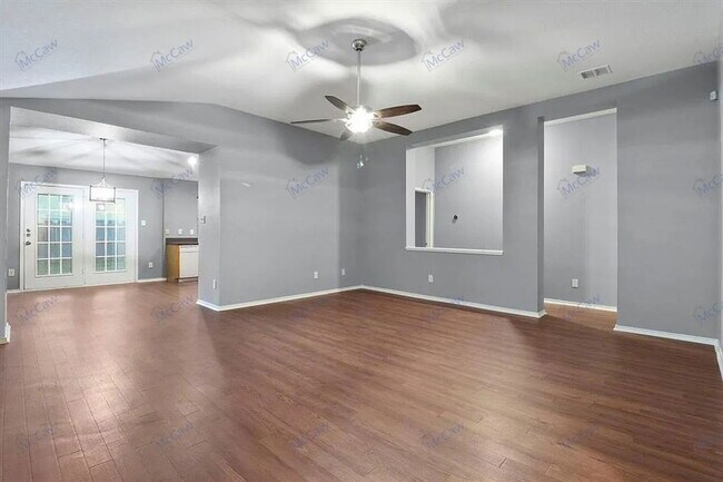 Foto del edificio - 7808 Salton Ln
