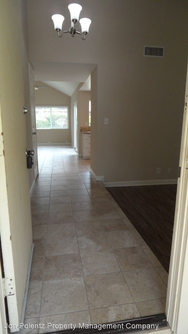 Building Photo - 4 br, 2 bath House - 14601 Hyannis Port Rd.