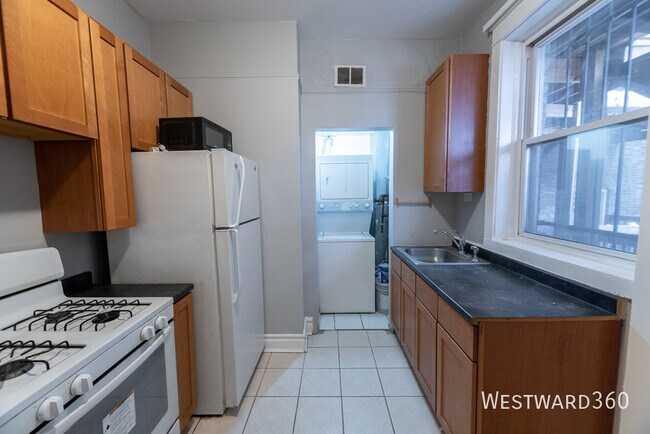 Foto del edificio - 3403 W North Ave