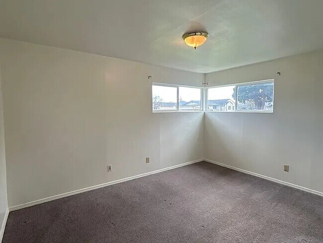 Foto del edificio - 1127 32nd Ave