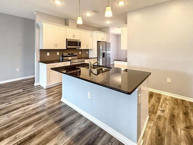 Foto del edificio - 5575 113th St