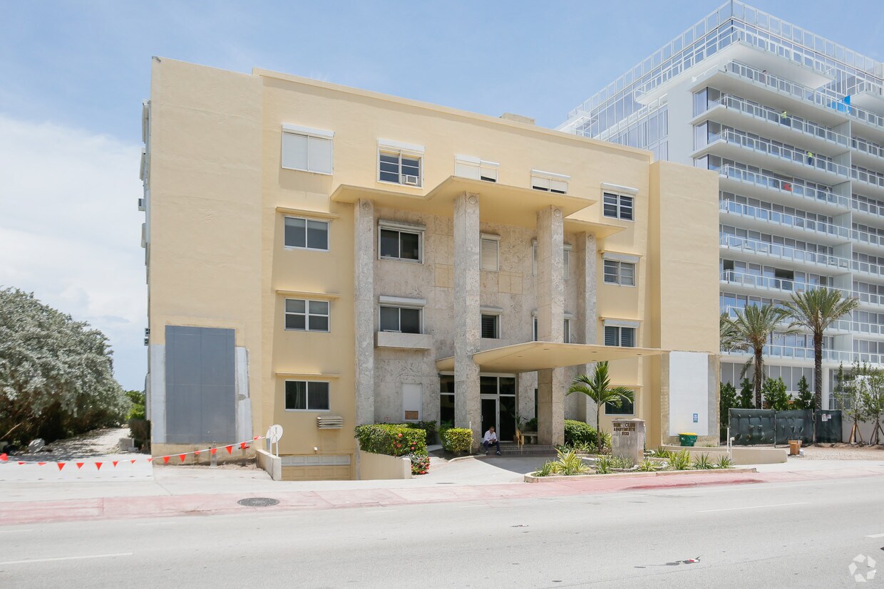 Building Photo - Surf Club Apartments