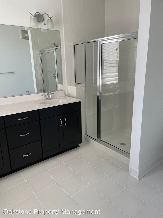 Foto del edificio - 3 br, 2.5 bath House - 385-A Adderbury Walk