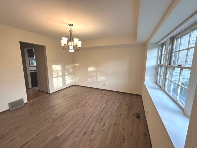 Foto del edificio - 1005 Alden Ln