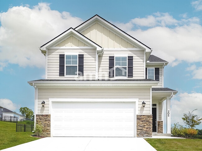 Building Photo - 305 Sharpe Ct