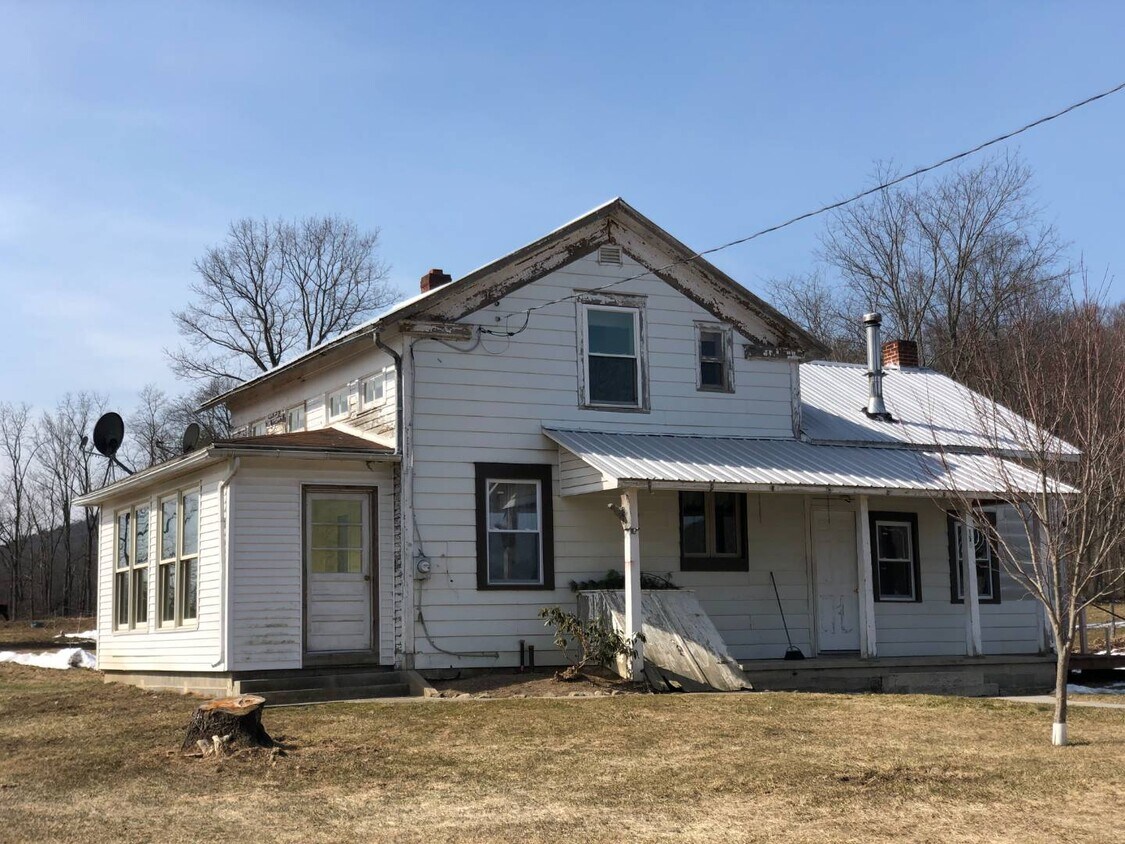 159 Vonada Ln, Aaronsburg, PA 16820 House for Rent in Aaronsburg, PA