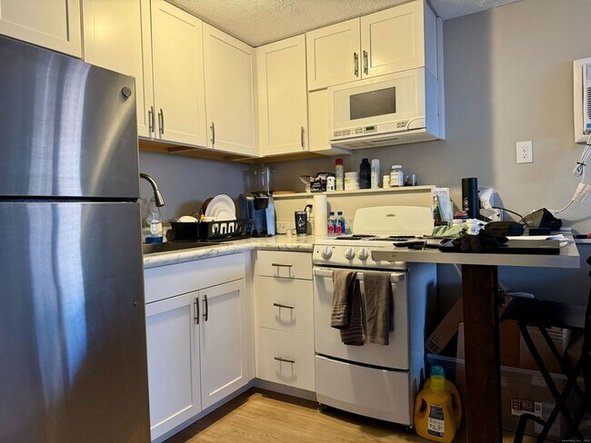 Foto del edificio - 70 Lawrence St