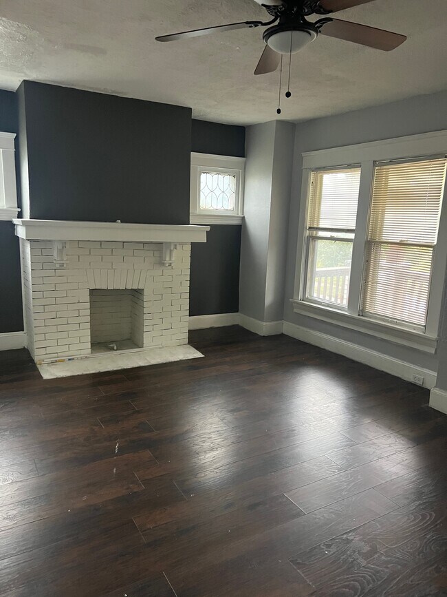 Foto del edificio - 10117 Somerset Ave