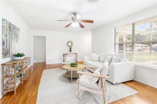 Foto del edificio - 513 W 13th Ave