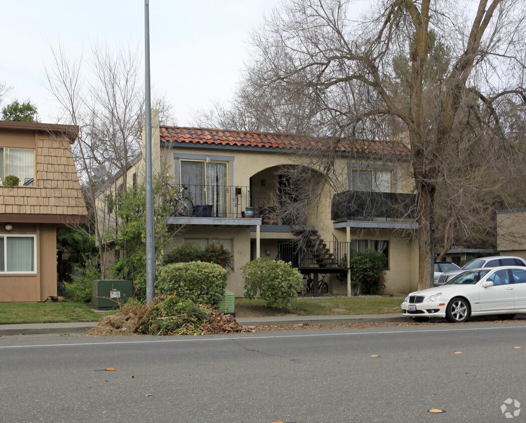 Building Photo - 4851 Cowell Blvd