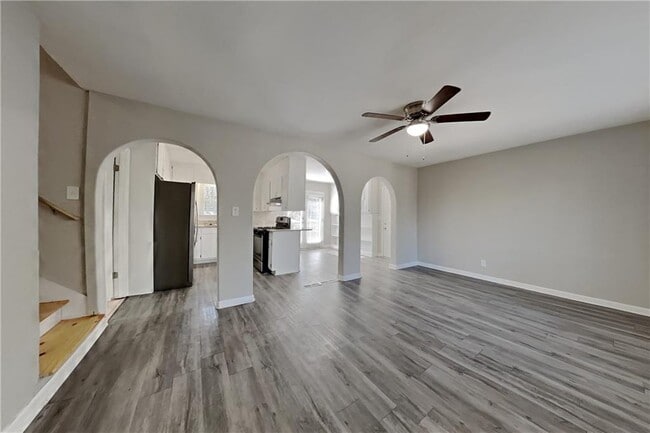 Building Photo - 3876 Brookshire Pl