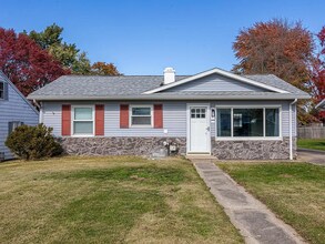 Building Photo - 2526 Birk Dr