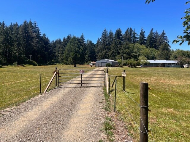 Building Photo - 20738 Siletz Hwy