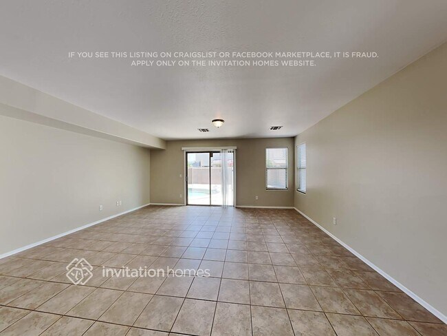 Foto del edificio - 8807 W Magnolia St