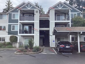Building Photo - 1407 Evergreen Park Dr SW