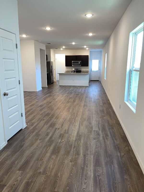 Foto del edificio - 4422 Chandler Rd