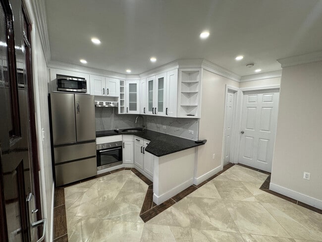 Photo - 164-37-164-95 95th St Apartment