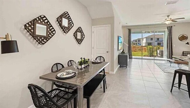 Foto del edificio - 1298 Colt Creek Pl