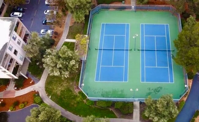 Building Photo - 350 N Civic Dr