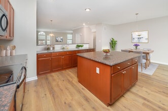 Building Photo - Meridian Crossing Community