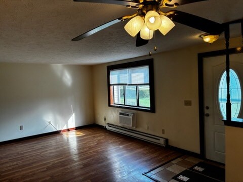 Foto del edificio - 533 Berlin Rd