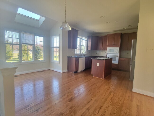 Foto del edificio - 18403 Polynesian Ln