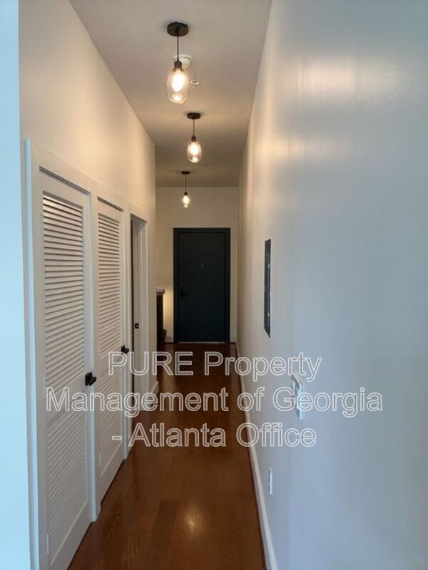 Foto del edificio - 89 Mangum St SW