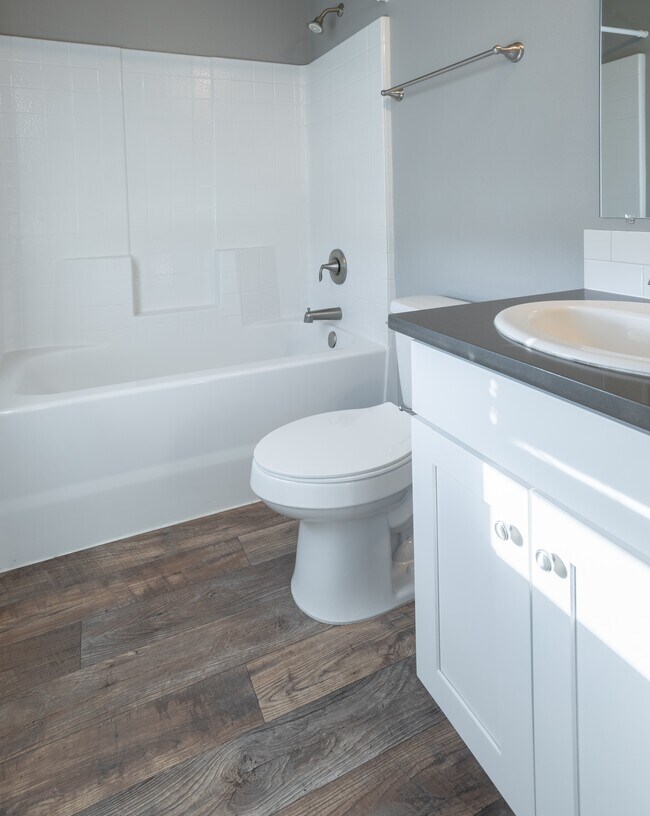 Foto del edificio - 924 S Division St