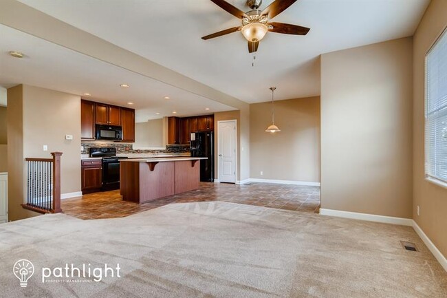 Building Photo - 2645 Stonecrop Ridge Grove