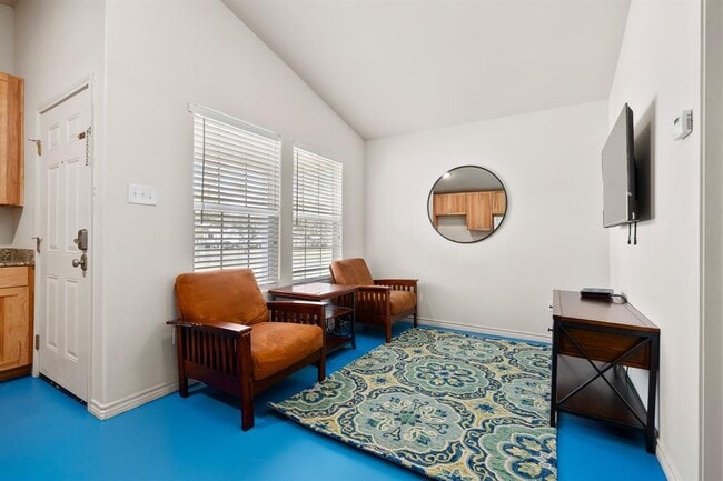 Foto del edificio - 109 Gillespie Ln