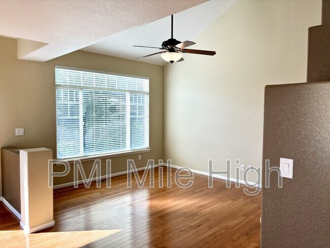 Foto del edificio - 14324 Bungalow Way