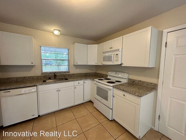 Building Photo - 3 br, 2 bath House - 2441 Fifeshire Drive