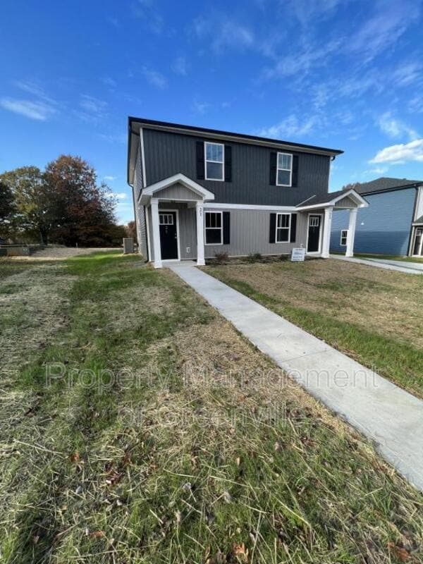 Photo - 21 Moore St House