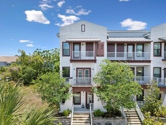 Building Photo - 946 Highland Ave