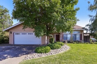 Building Photo - 420 Nancy Dr