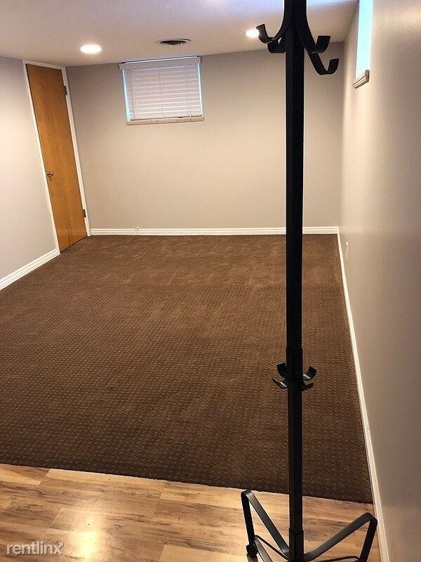 Foto del edificio - Studio, 1 bath House - 1100 East 2700 South B