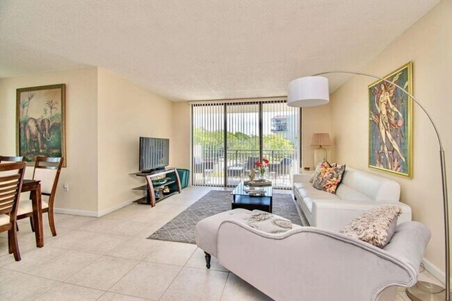 Photo - 3912 S Ocean Blvd House