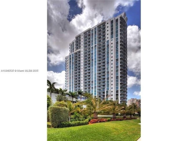 Building Photo - 1945 S Ocean Dr