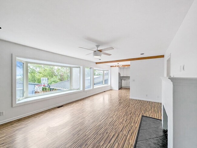 Foto del edificio - 4400 SW Othello St