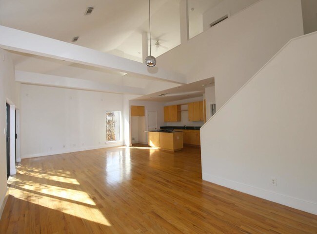 Foto del edificio - 4408 Koehler St