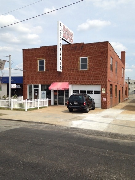 BUILDING EXTERIOR - 1103A N Arthur Ashe Blvd