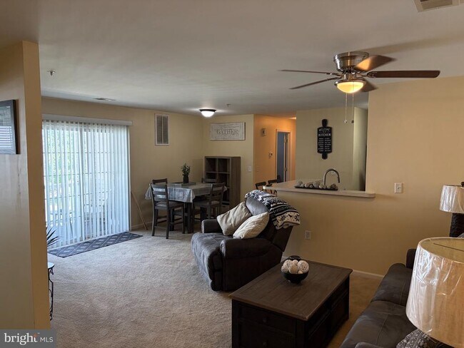 Foto del edificio - 110 Lionheart Ln