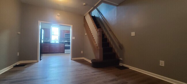 Foto del edificio - 3416 Mount Pleasant Ave