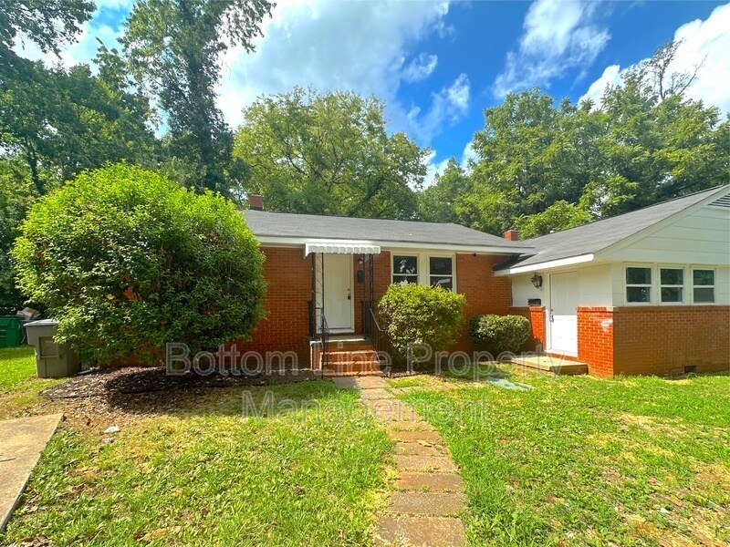 Photo - 2518 Marlowe Ave