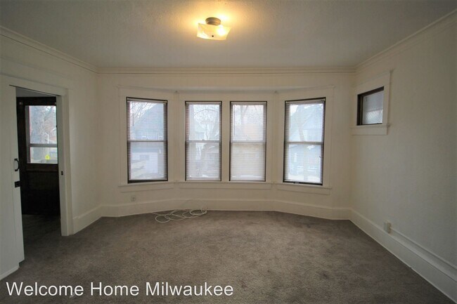 Building Photo - 2471-2473 N 45th St