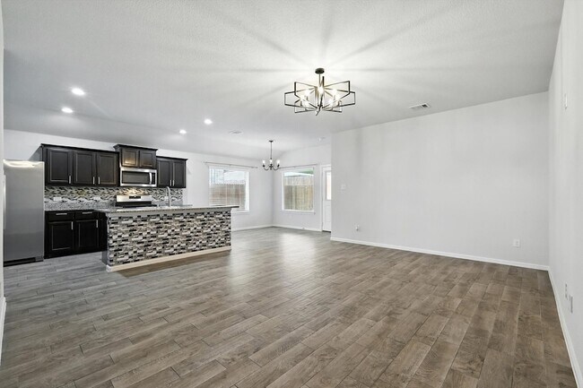 Foto del edificio - 6017 Blacksmith Ave