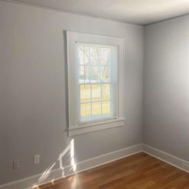 Foto del edificio - 129 N 11th St